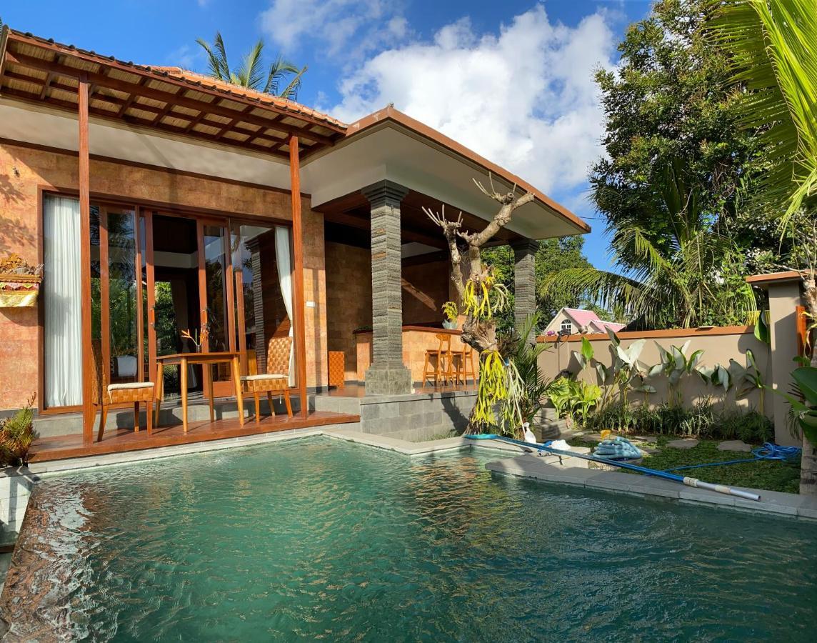 Nirankara Private Pool Villa - By Ubud Paradise Eksteriør billede