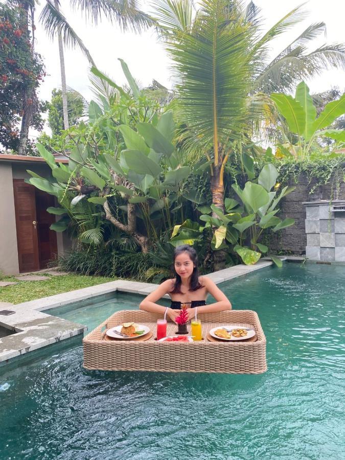 Nirankara Private Pool Villa - By Ubud Paradise Eksteriør billede